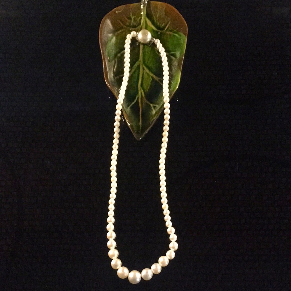 18” Vintage String of a Pearls!